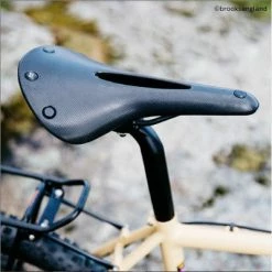 Selle Vélo Brooks Cambium C17 Carved All Weather Noire -Freinage Soldes selle velo brooks cambium c17 carved all weather noire full 6